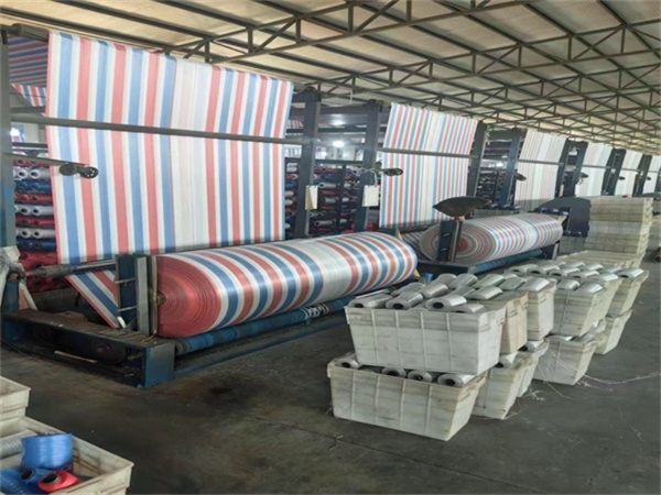 河北大型彩条布生产厂家-加厚防水彩条布现货直销,支持物流发货